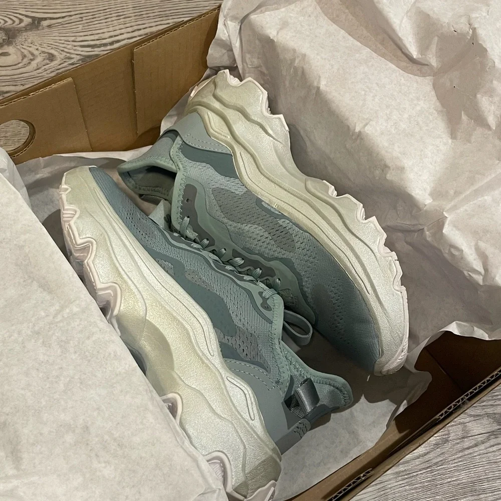 Sorel Kinetic Breakthru Day Lace Sneaker - Picture 11 of 11